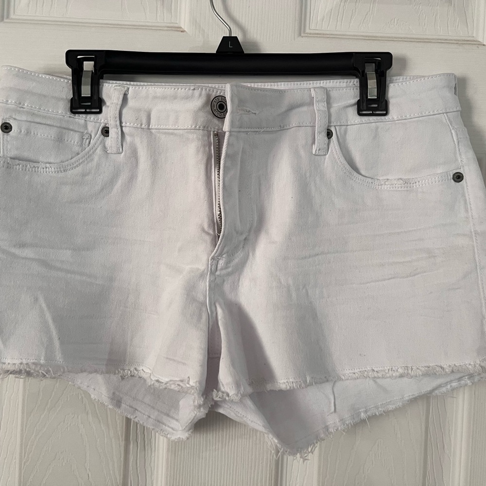STS Blue White Jean Shorts Distressed Hem